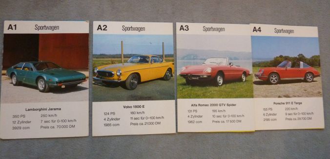 4 Postkarten des raren Jungenkalender 1972 Auto-Asse von ASS mit Volvo 1800, Lamborghini Jarama, Alfa 2000 GTV Spider und Porsche 911 Targa