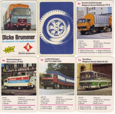 Das Quartett mit Lastkraftwagen „Dicke Brummer“ von Berliner Spielkarten, Nr. 6316773, hat den Spitzentrumpf MAN 16.230 U auf dem Deckblatt, sowie Laster, Busse, Muldenkipper von Scania, Mercedes LP, DAF, Magirus-Deutz, Unimog.